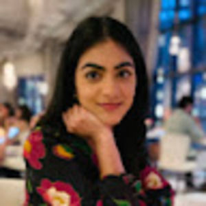 Meet your Posher, Alina